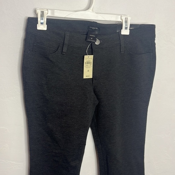 Ann Taylor NWT Modern Fit Gray Pants Size 8 Slim Leg NEW - Picture 2 of 10